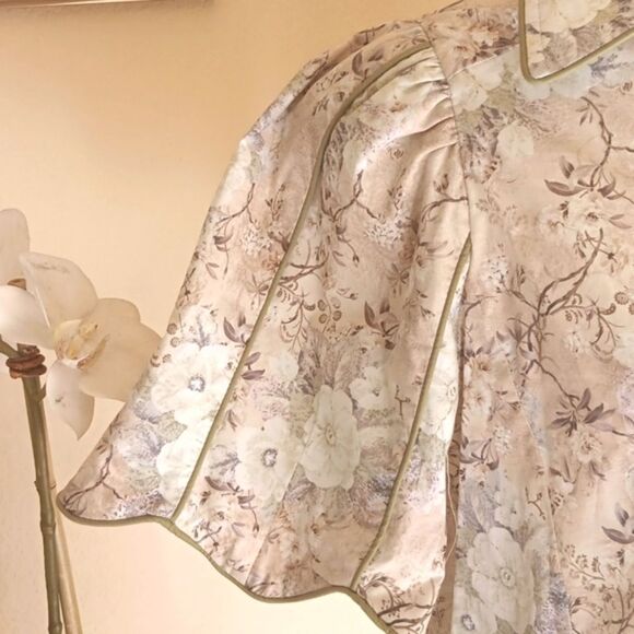 Enyro Softly Spoken Blouse. Retro. Cotton - Picture 6 of 13